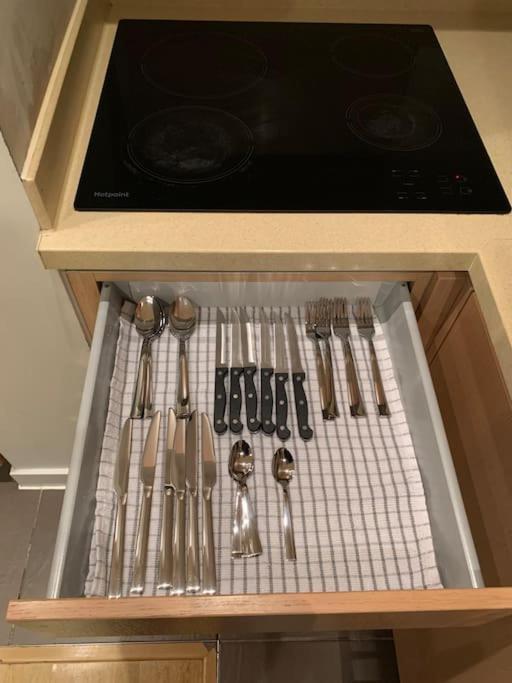 Stunning 2 Bed Flat! Centrally Located In London, Uk! Экстерьер фото