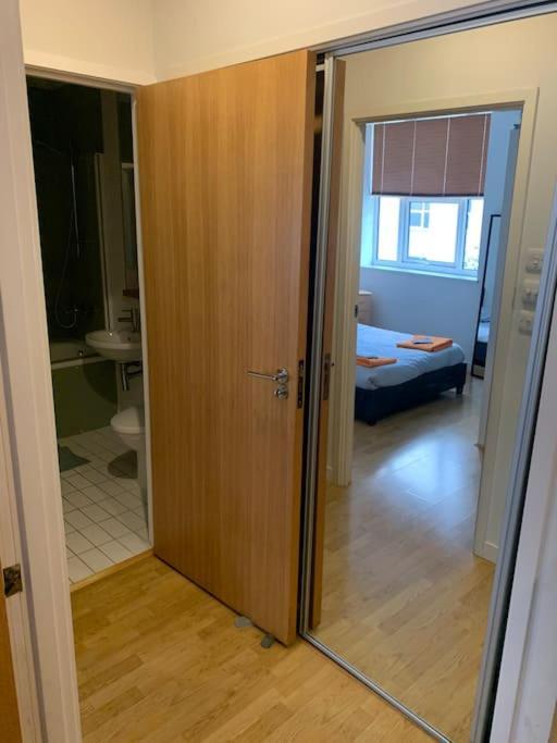Stunning 2 Bed Flat! Centrally Located In London, Uk! Экстерьер фото