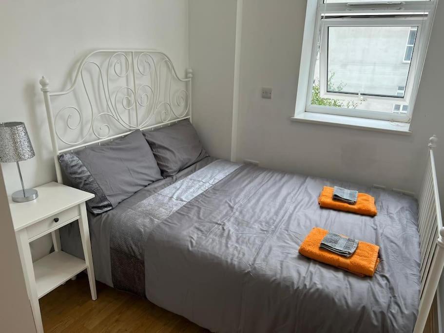 Stunning 2 Bed Flat! Centrally Located In London, Uk! Экстерьер фото