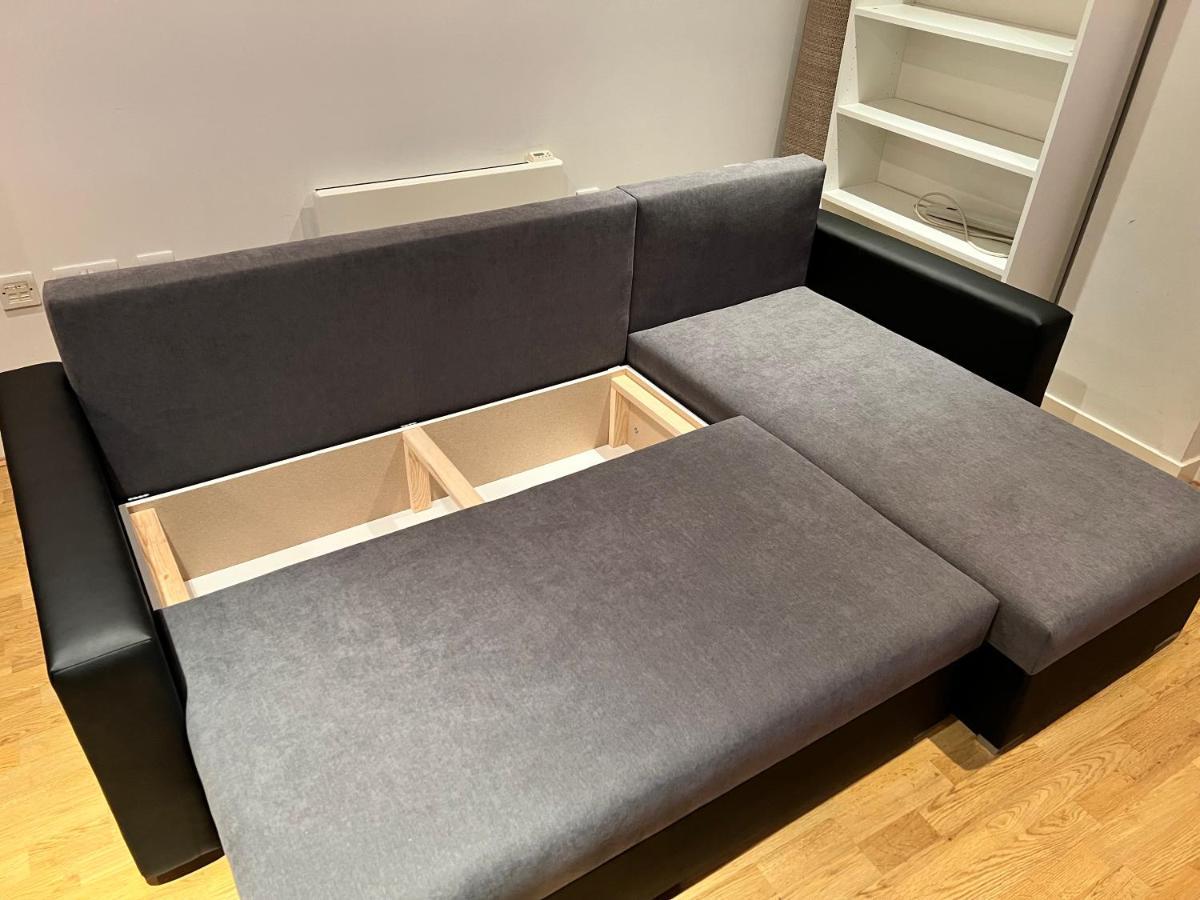Stunning 2 Bed Flat! Centrally Located In London, Uk! Экстерьер фото
